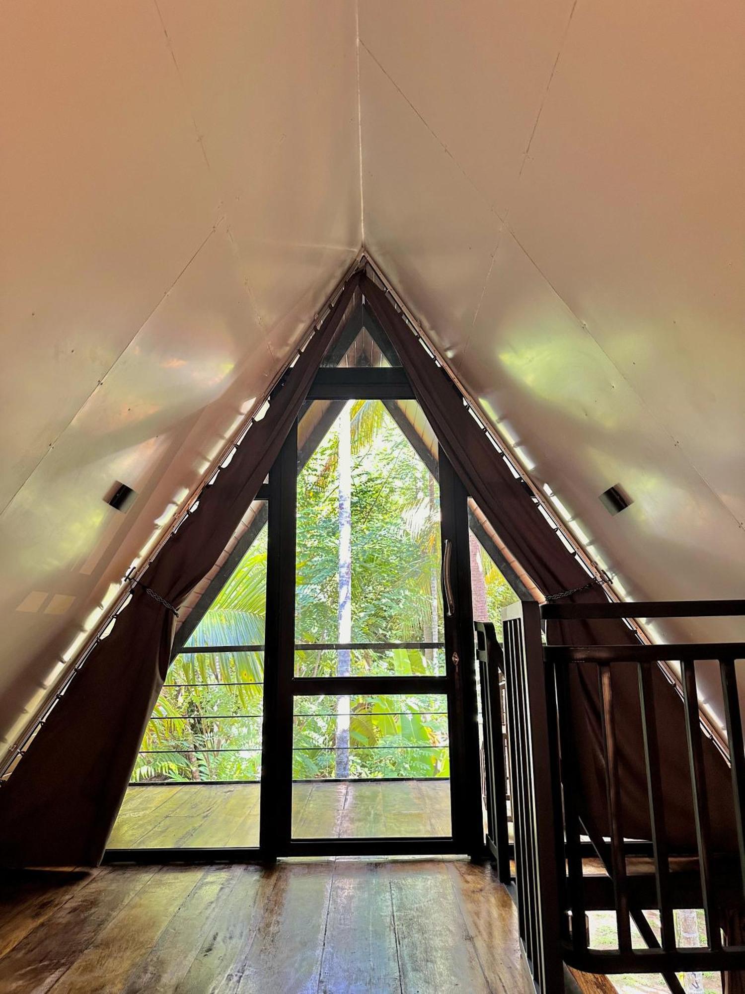 Rustic Cottages Udawalawe Luaran gambar